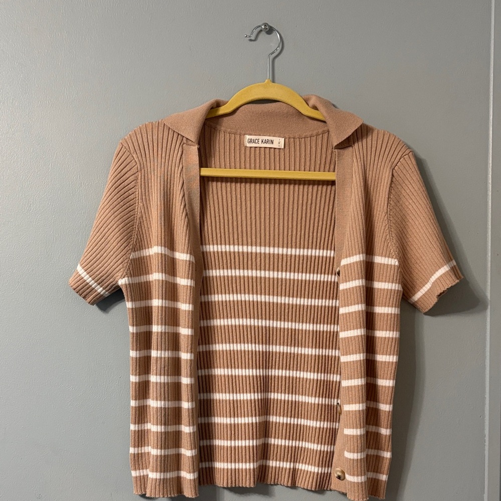 🖤Grace Karin Women's Button Down Tan and White Striped Light Cardigan🖤 - Picture 4 of 4